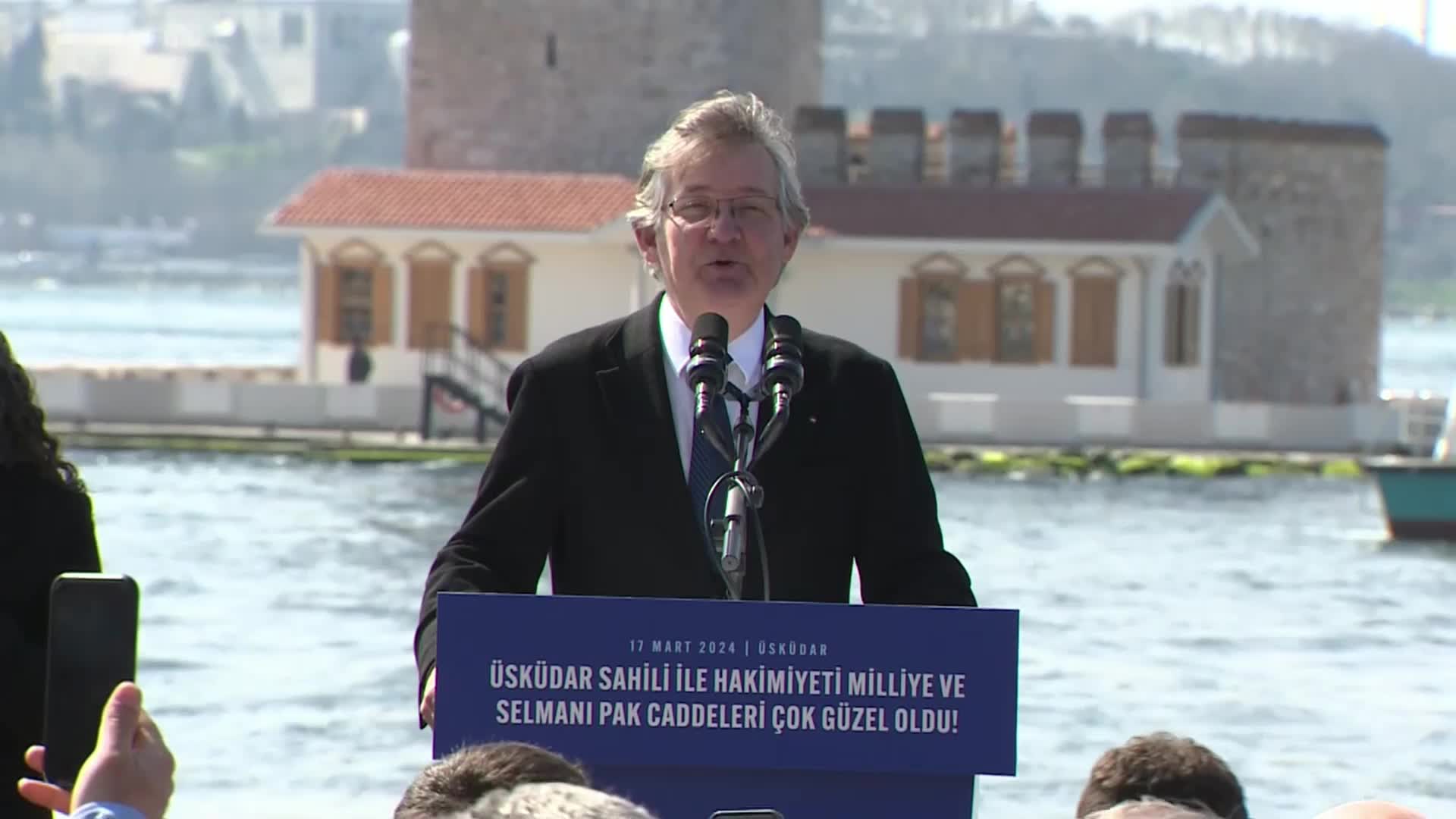 İBB, SALACAK SAHİLİNİ İSTANBULLULARLA BULUŞTURDU, İMAMOĞLU: “İSRAF VE İHANET ŞEBEKELERİNE SON VERECEĞİZ”