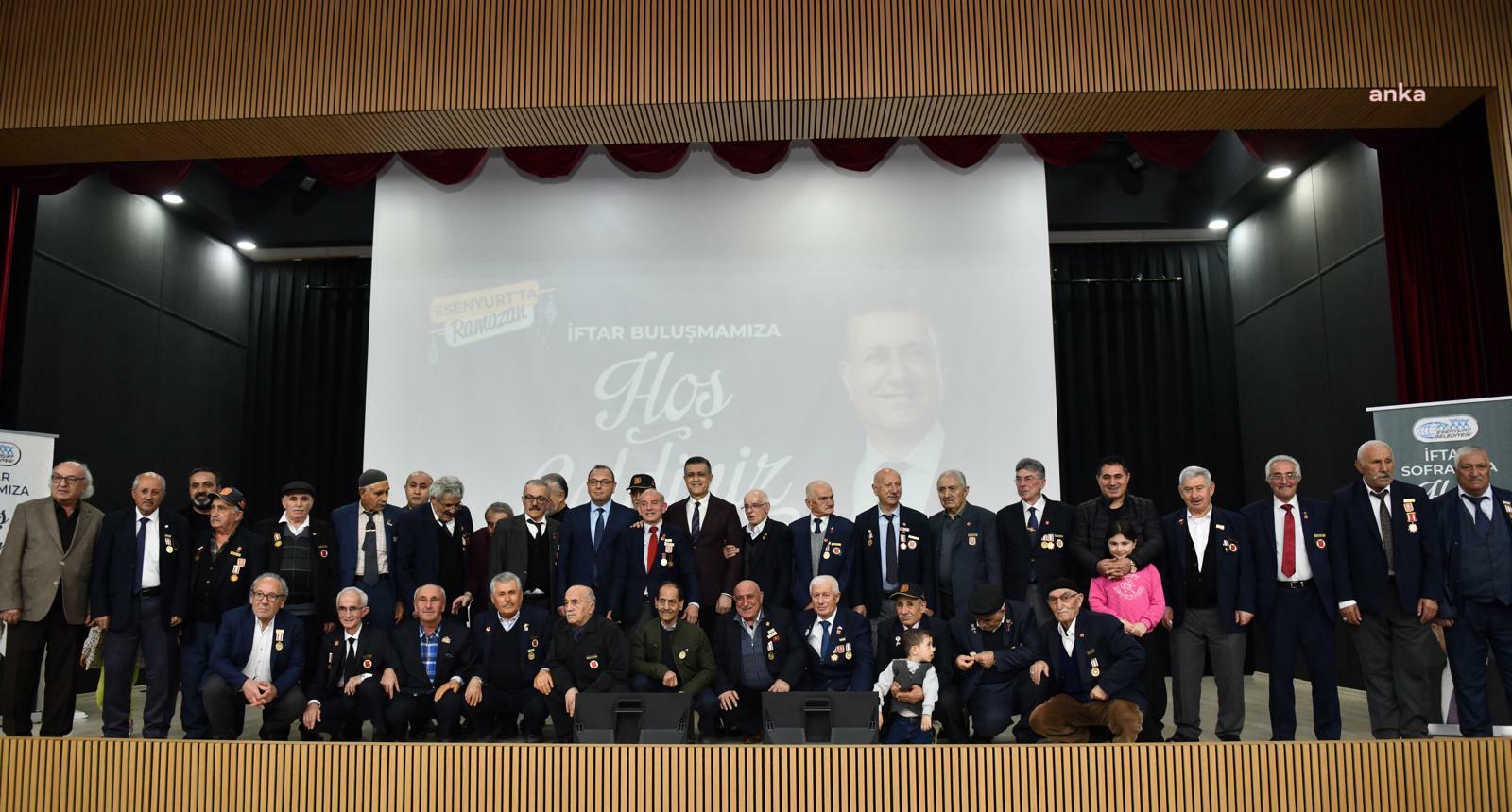 ESENYURT BELEDİYE BAŞKANI BOZKURT, ŞEHİT AİLELERİ VE GAZİLERLE İFTAR SOFRASINDA BULUŞTU