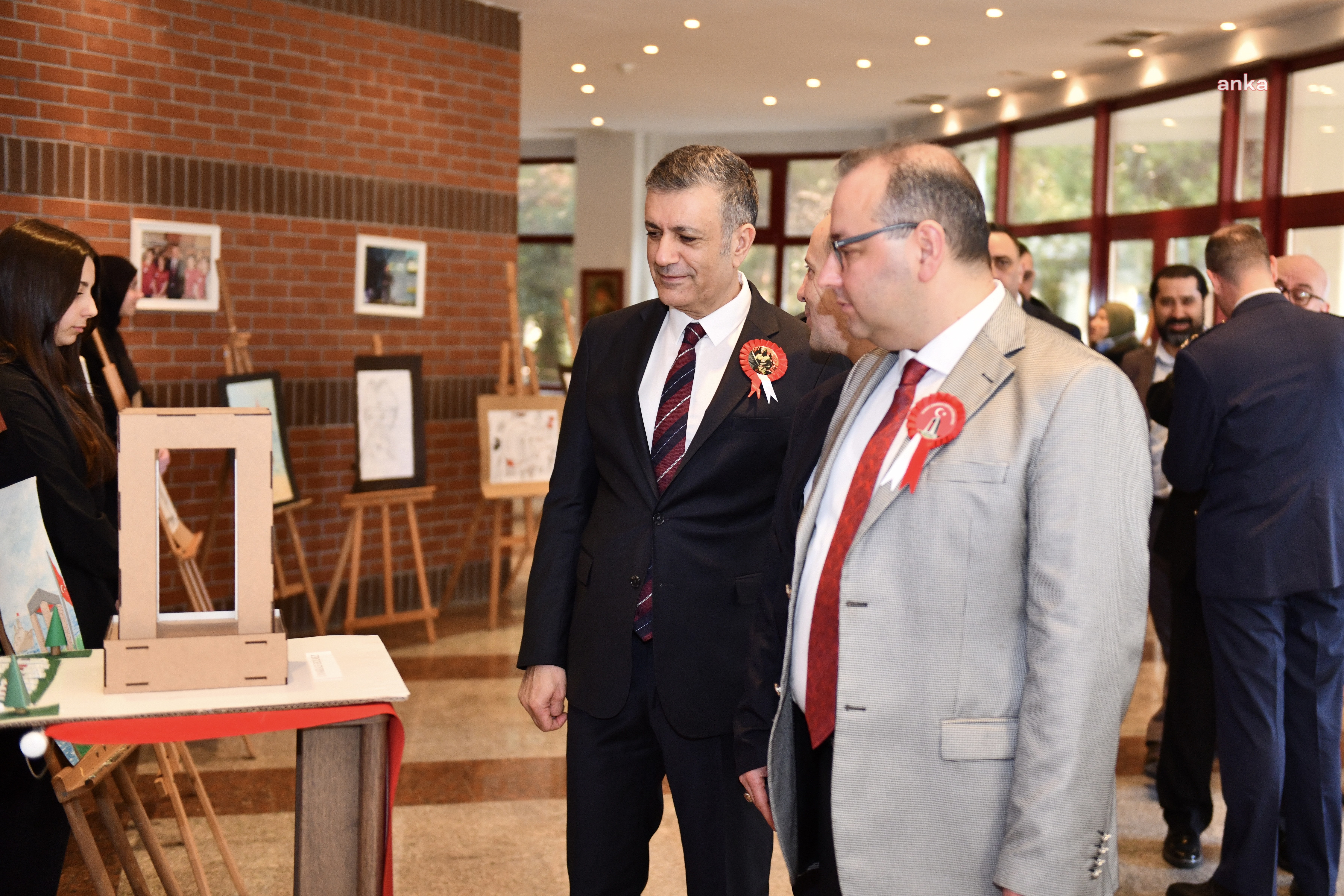 ÇANAKKALE ZAFERİ’NİN 109. YILI DOLAYISIYLA ESENYURT'TA TÖREN DÜZENLENDİ