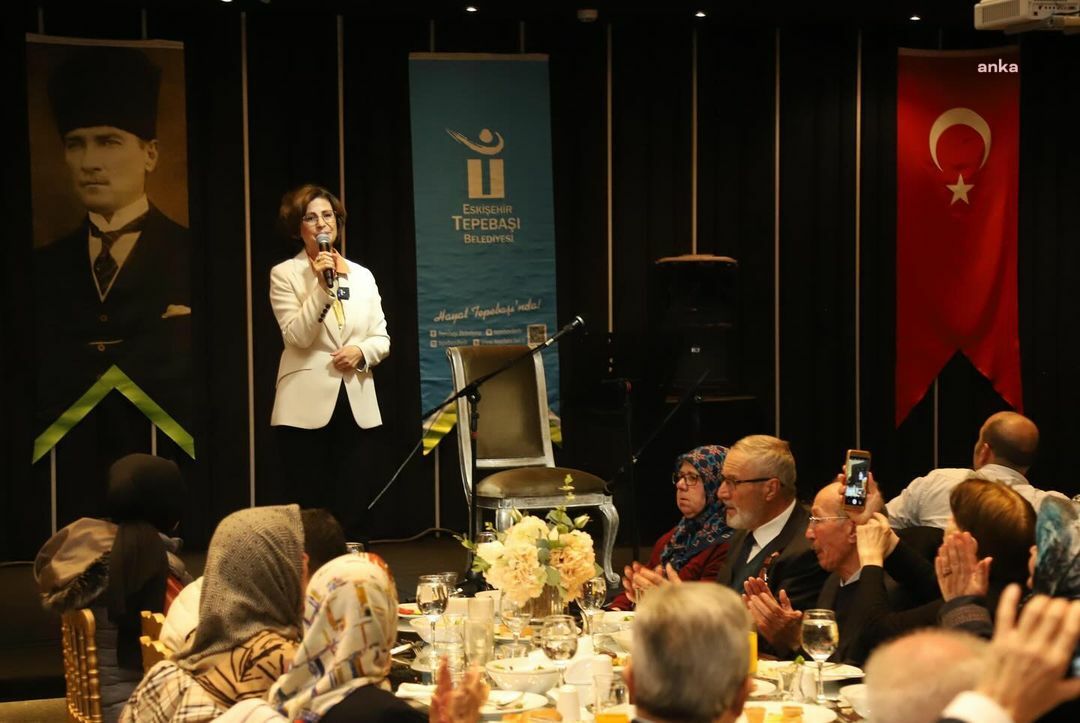 TEPEBAŞI BELEDİYE BAŞKANI ATAÇ, ŞEHİT YAKINLARI VE GAZİLERLE İFTARDA BULUŞTU