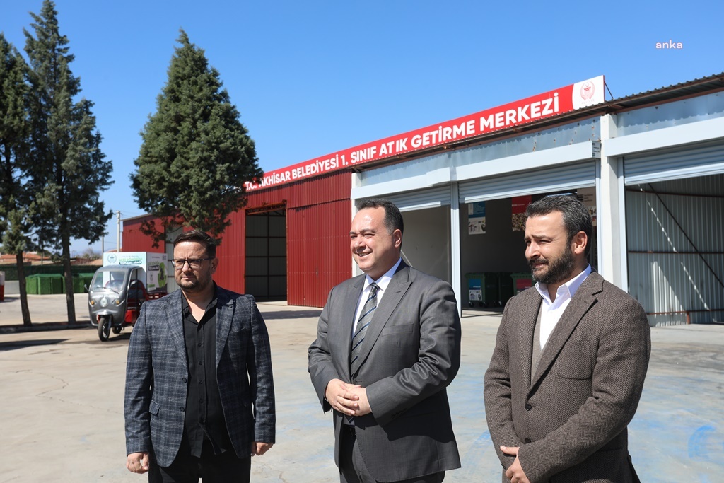 AKHİSAR BELEDİYE BAŞKANI DUTLULU, KENTE KAZANDIRILAN 1. SINIF ATIK GETİRME MERKEZİ’Nİ TANITTI
