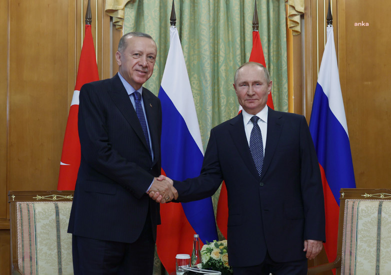 CUMHURBAŞKANI ERDOĞAN, RUSYA DEVLET BAŞKANI PUTİN'İ TEBRİK ETTİ