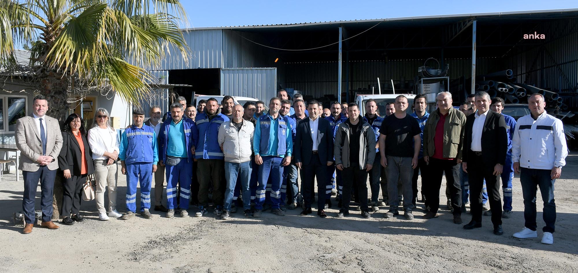 KUŞADASI BELEDİYE BAŞKANI GÜNEL'DEN ASKİ EKİPLERİNE ZİYARET