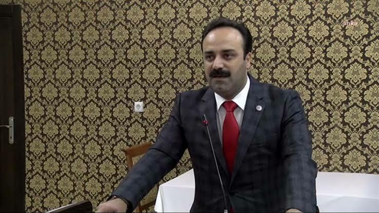 AKP ELAZIĞ YAZIKONAK BELEDİYE BAŞKAN ADAYI'NIN DOSYASI 3 YILDIR İŞLEME ALINMADI