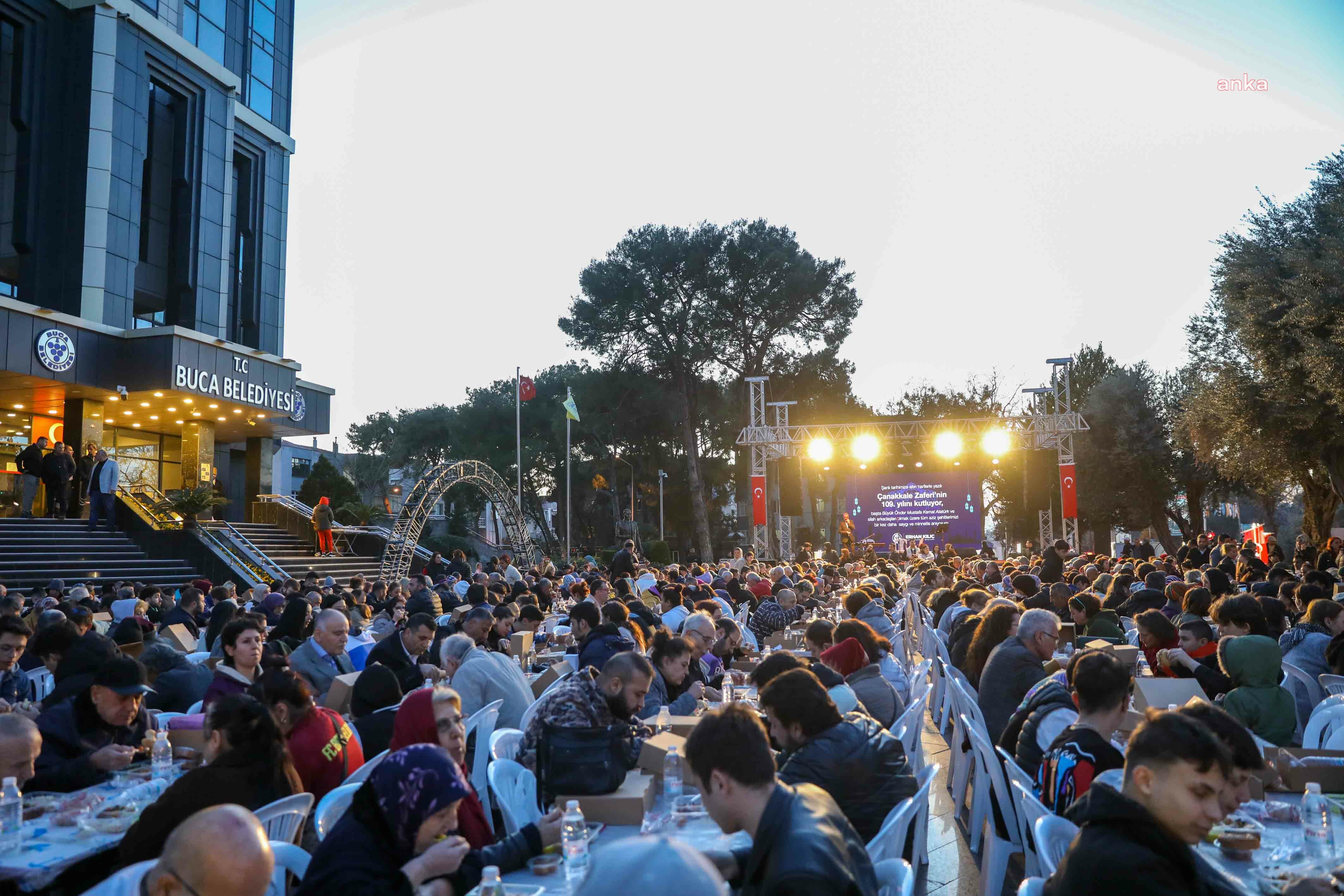 BUCA’DAKİ İFTARDA ÇANAKKALE ŞEHİTLERİ UNUTULMADI