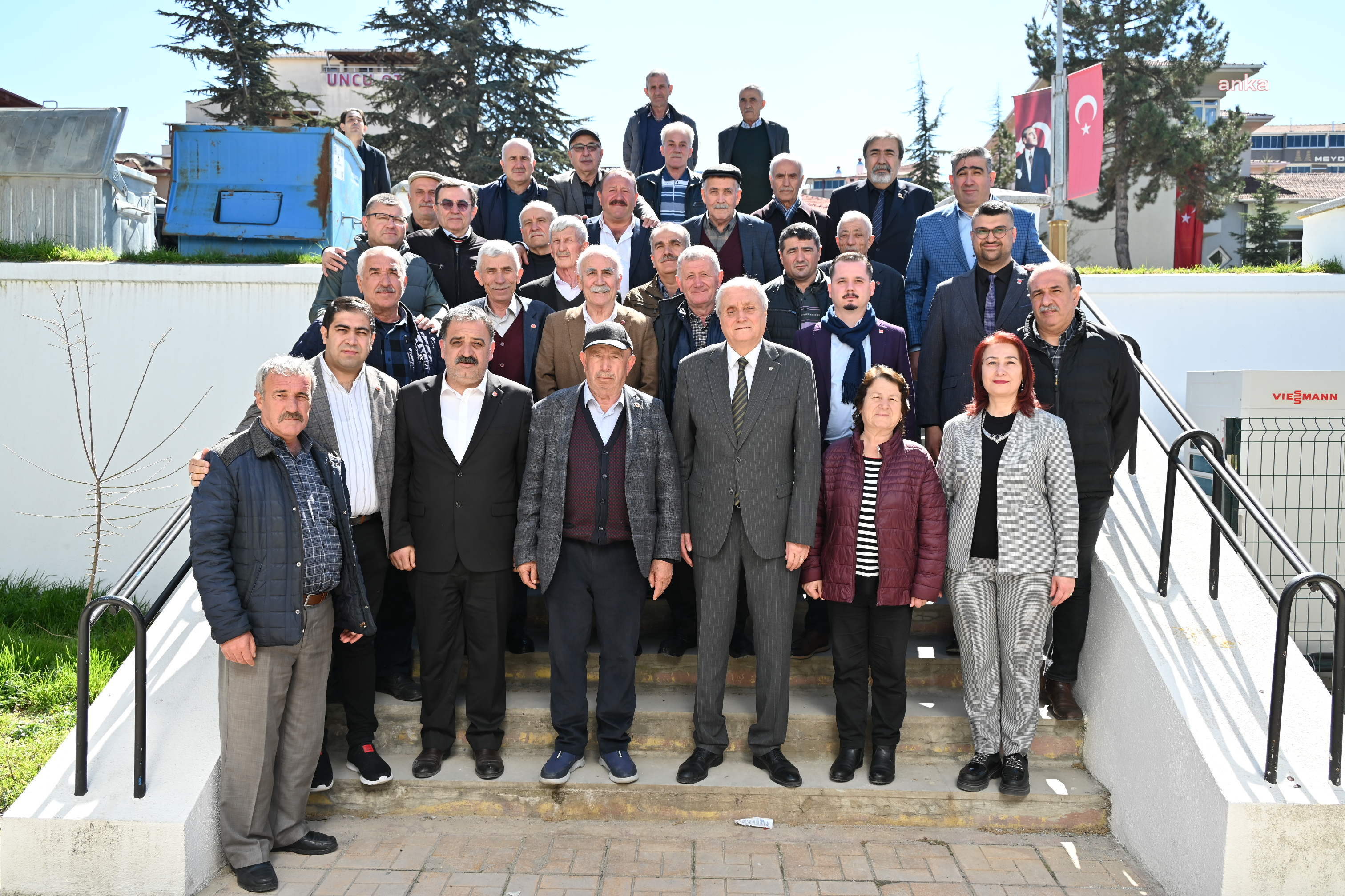 BAŞKAN TALAT BAKKALCIOĞLU, BOZÜYÜKLÜ MUHTARLARLA BULUŞTU
