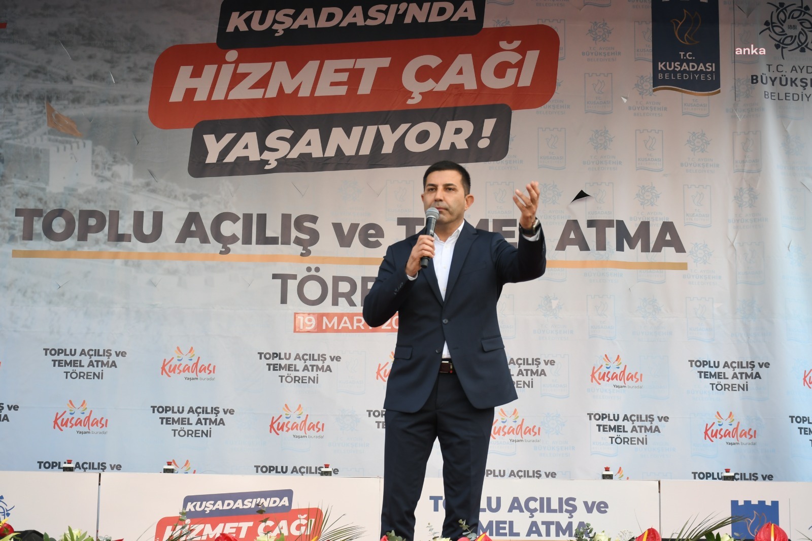 KUŞADASI BELEDİYESİ'NDEN 15 YENİ PROJE İÇİN TOPLU AÇILIŞ VE TEMEL ATMA TÖRENİ