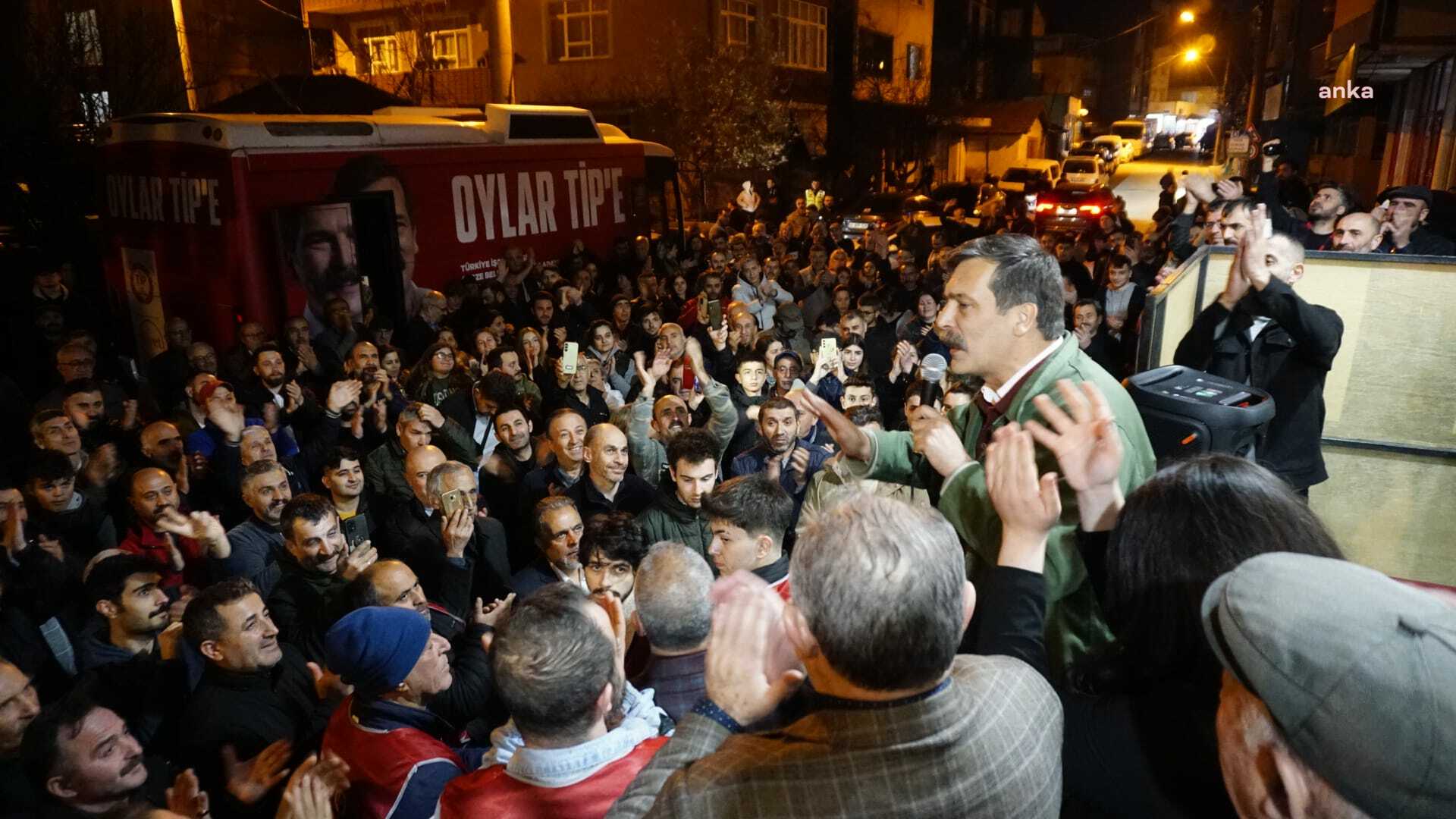 ERKAN BAŞ: "BİR SOSYAL KONUT PROJESİNİ HAYAT GEÇİRECEĞİZ"