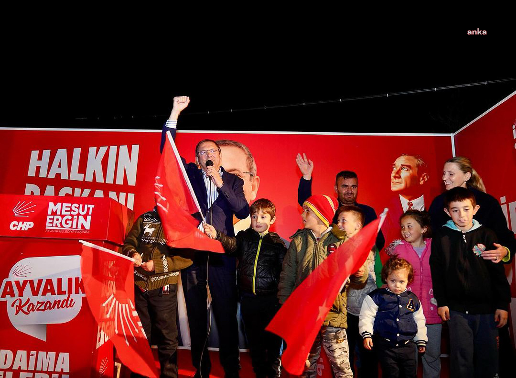 AYVALIK BELEDİYE BAŞKANI ERGİN, ÇAMOBA KÖYÜ HALKI İLE BULUŞTU