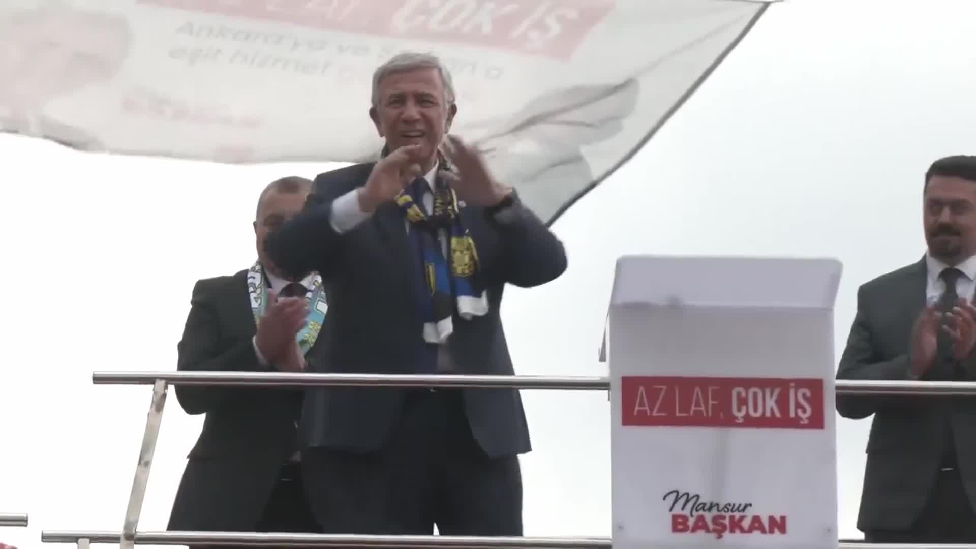 MANSUR YAVAŞ YENİKENT'TE: "BİZ, BİRİLERİNİ DEĞİL, ANKARA HALKINI ZENGİN EDECEĞİZ DİYE UĞRAŞIYORUZ"