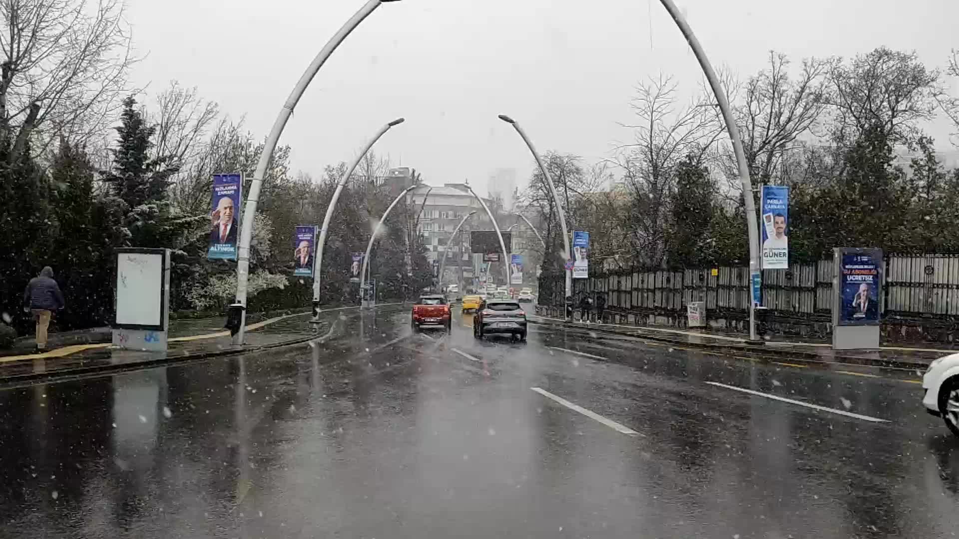BAŞKENTLİLER NEVRUZ'UN İLK GÜNÜNE KARA UYANDI