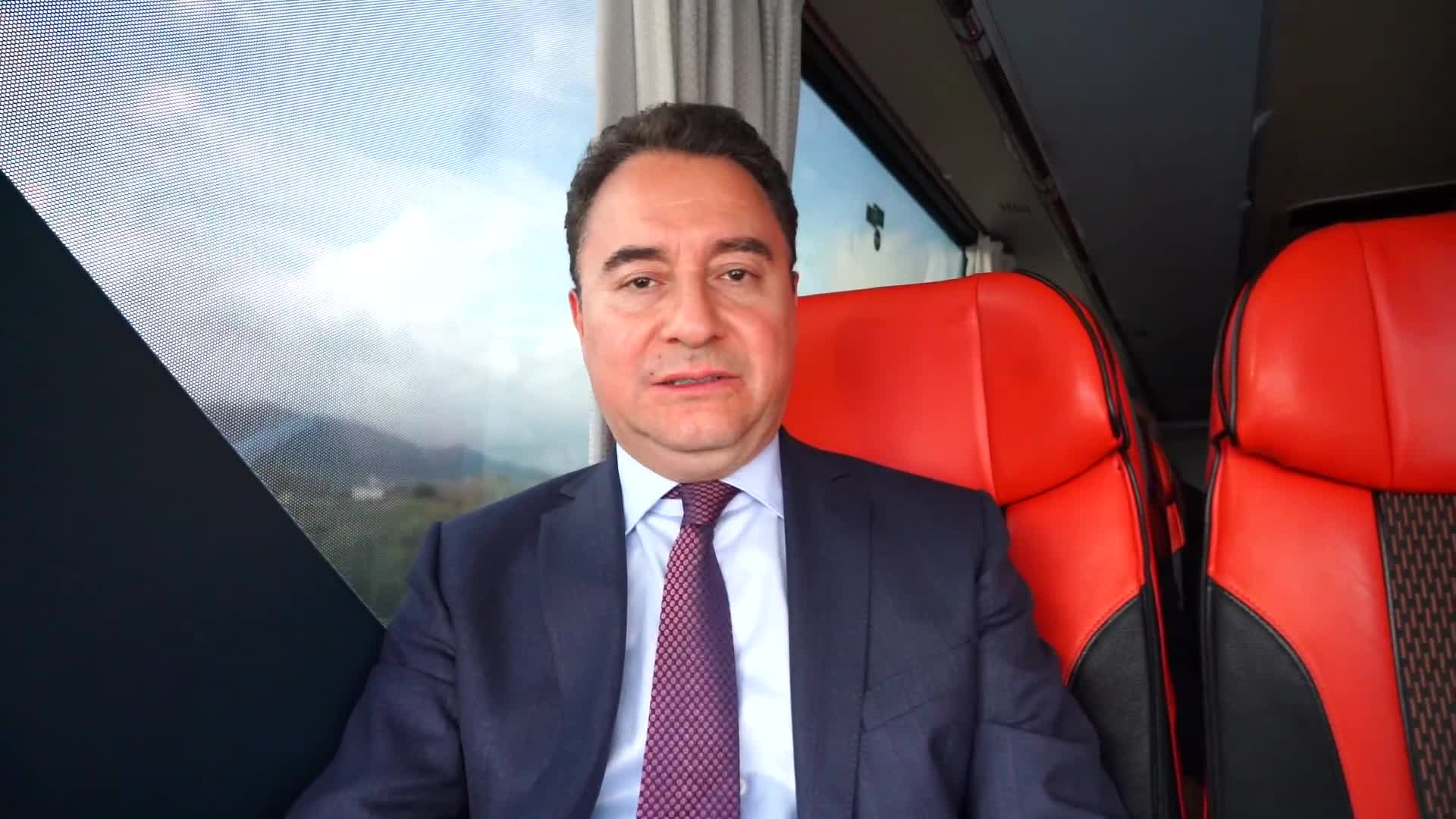 BABACAN’DAN MB'NİN FAİZİ YÜKSELTMESİNE TEPKİ: “FAİZ ARTIŞI DA BİR İŞE YARAMAYACAK. SADECE BU MİLLETE DAHA FAZLA ZULÜM ANLAMINA GELECEK”