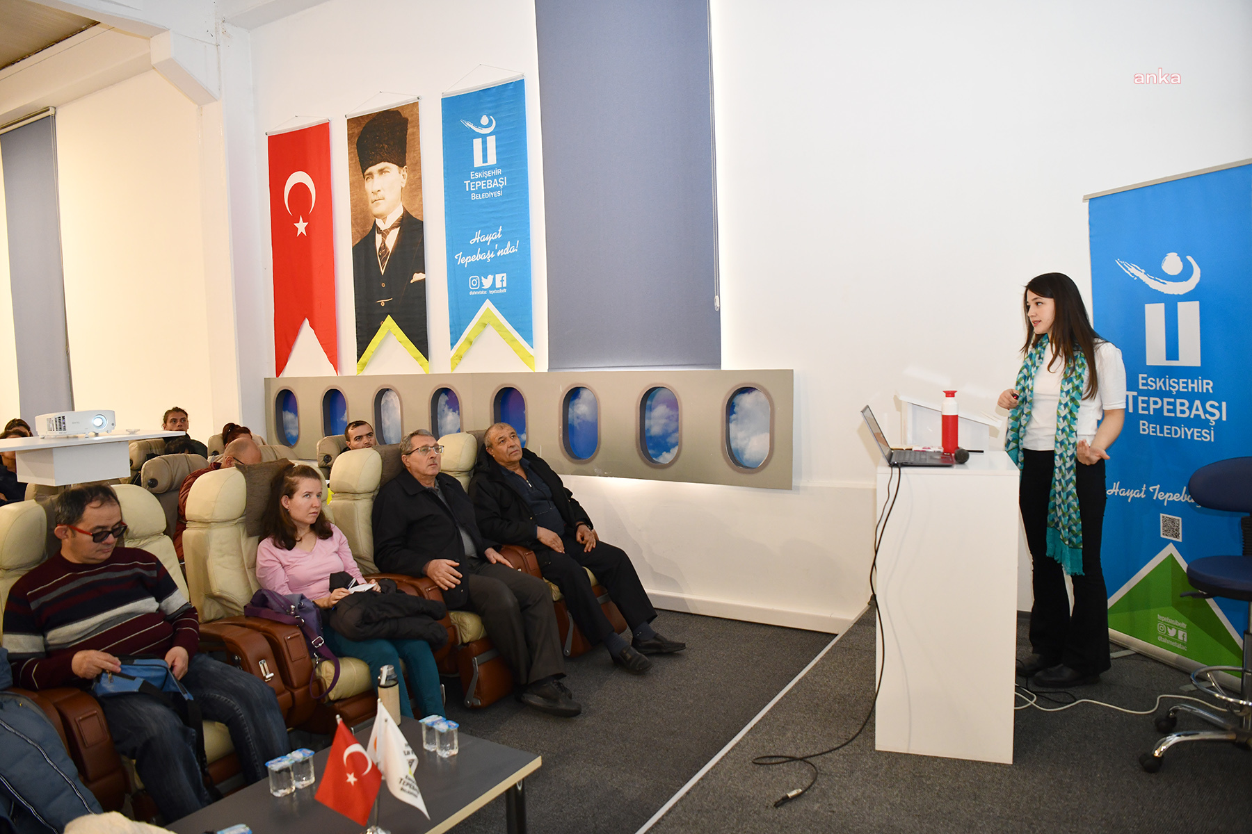 TEPEBAŞI'NDA ‘BİR YANIMIZ SEL BİR YANIMIZ KURAKLIK’ SÖYLEŞİSİ DÜZENLENDİ