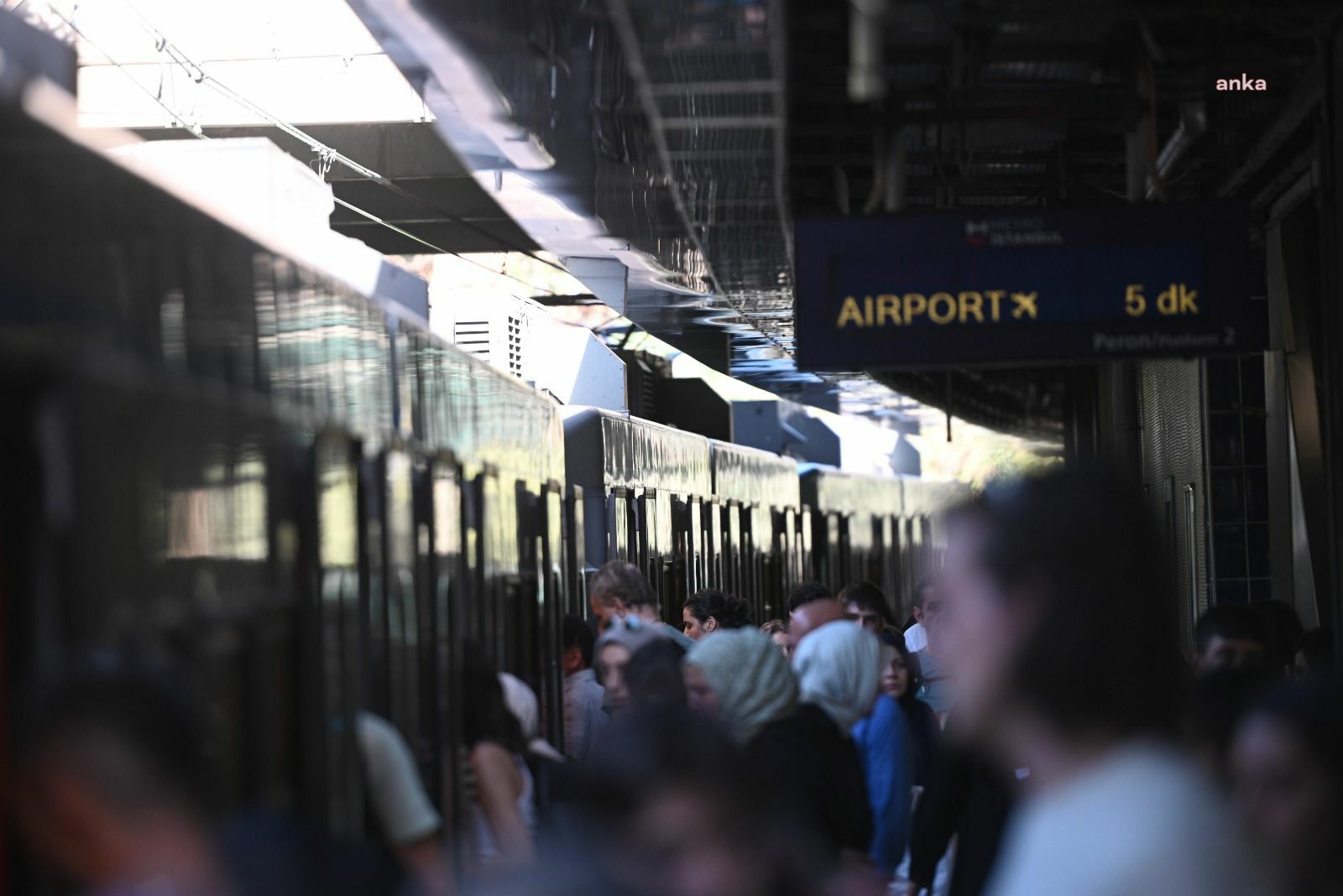 AKP'NİN ATATÜRK HAVALİMANI’NDAKİ AÇIK HAVA TOPLANTISI İÇİN METRO İSTANBUL VE İETT EK SEFER DÜZENLEYECEK
