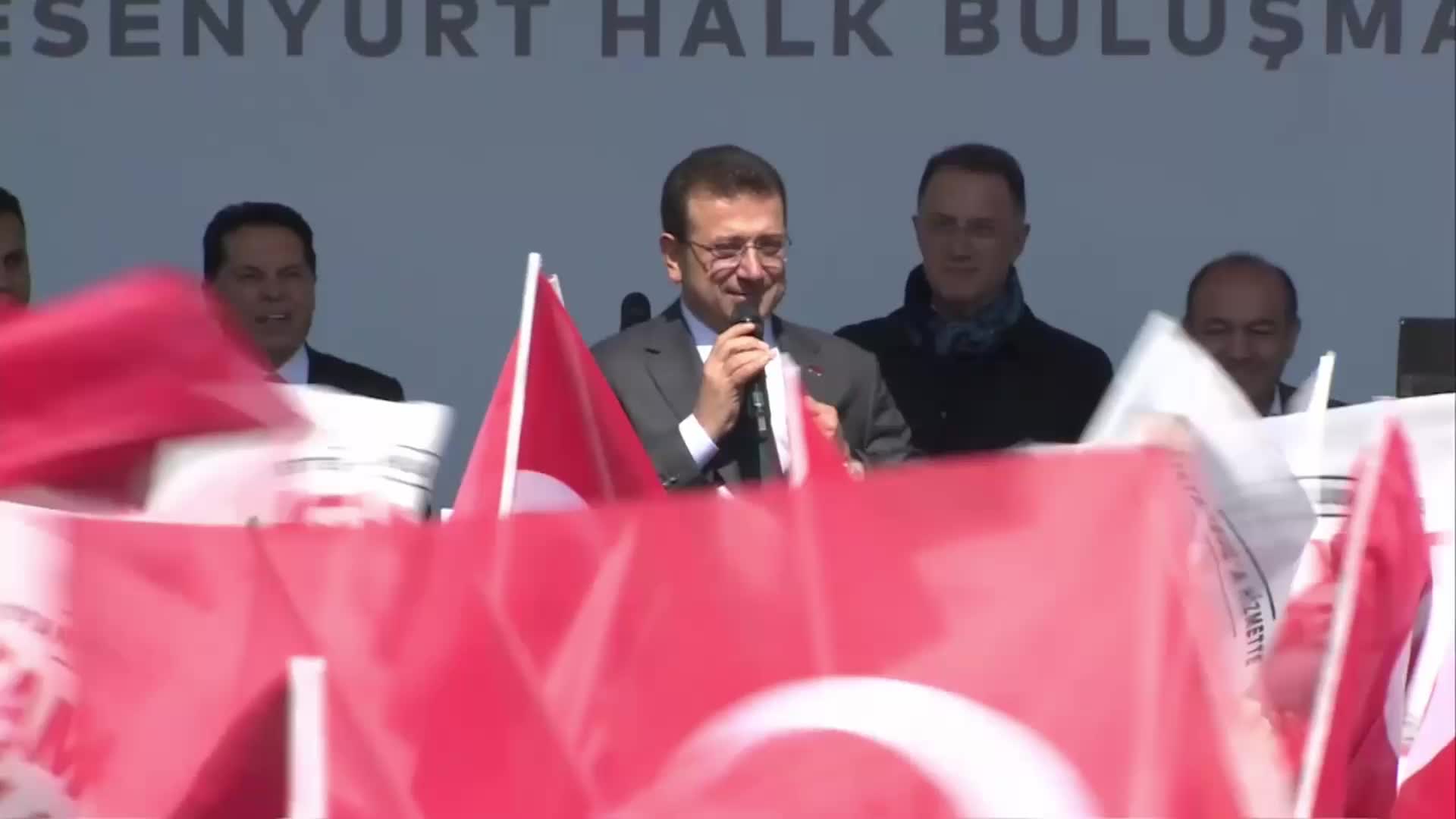 ESENYURT, YAŞAR KEMAL MEYDANI AÇILIŞINDA KONUŞAN İMAMOĞLU: ONLAR RANTÇI, BİZ HALKÇIYIZ; ONLAR İSRAFÇI, BİZ İCRAATÇIYIZ