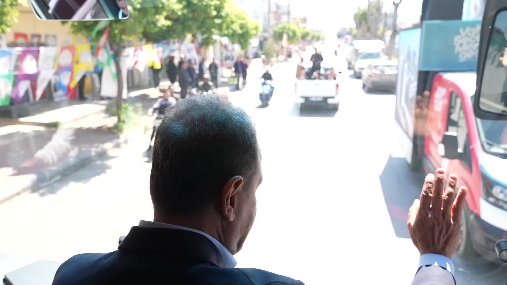 MERSİN BÜYÜKŞEHİR BELEDİYE BAŞKANI SEÇER, AKDENİZ’DE HALKA SESLENDİ: “1 NİSAN SABAHI SİZLER İÇİN ÇALIŞMAYA DEVAM EDECEĞİZ”