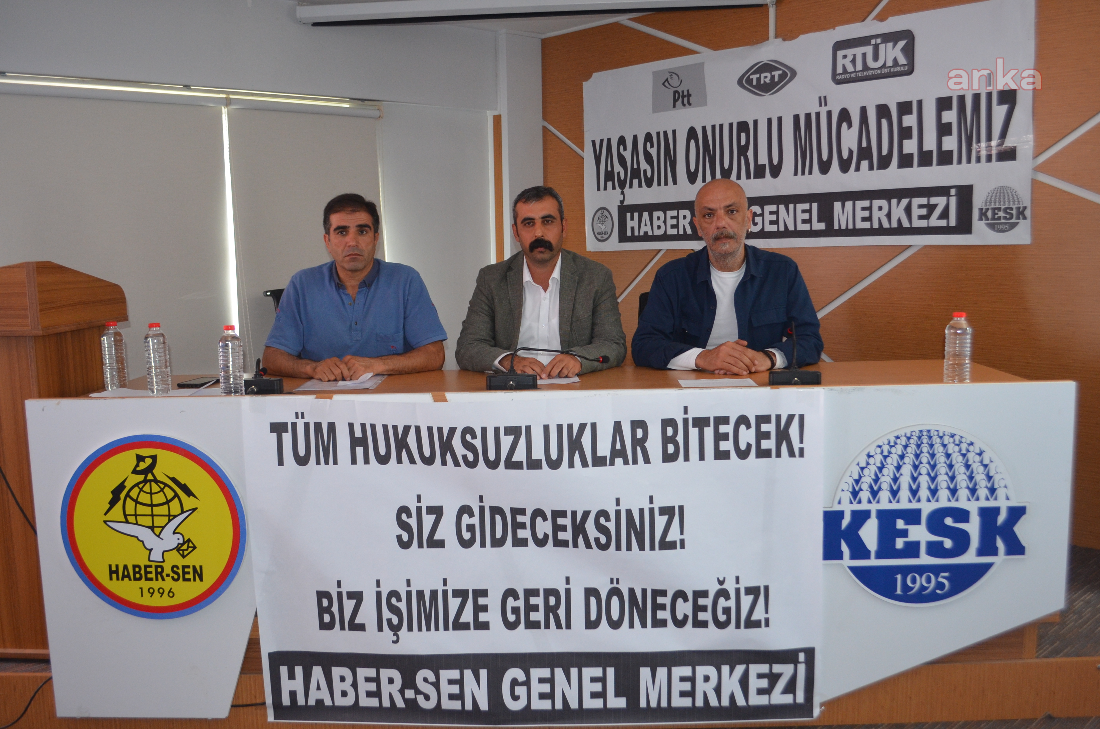 KESK’TEN KAMUDAN YAPILAN İHRAÇLARA TEPKİ