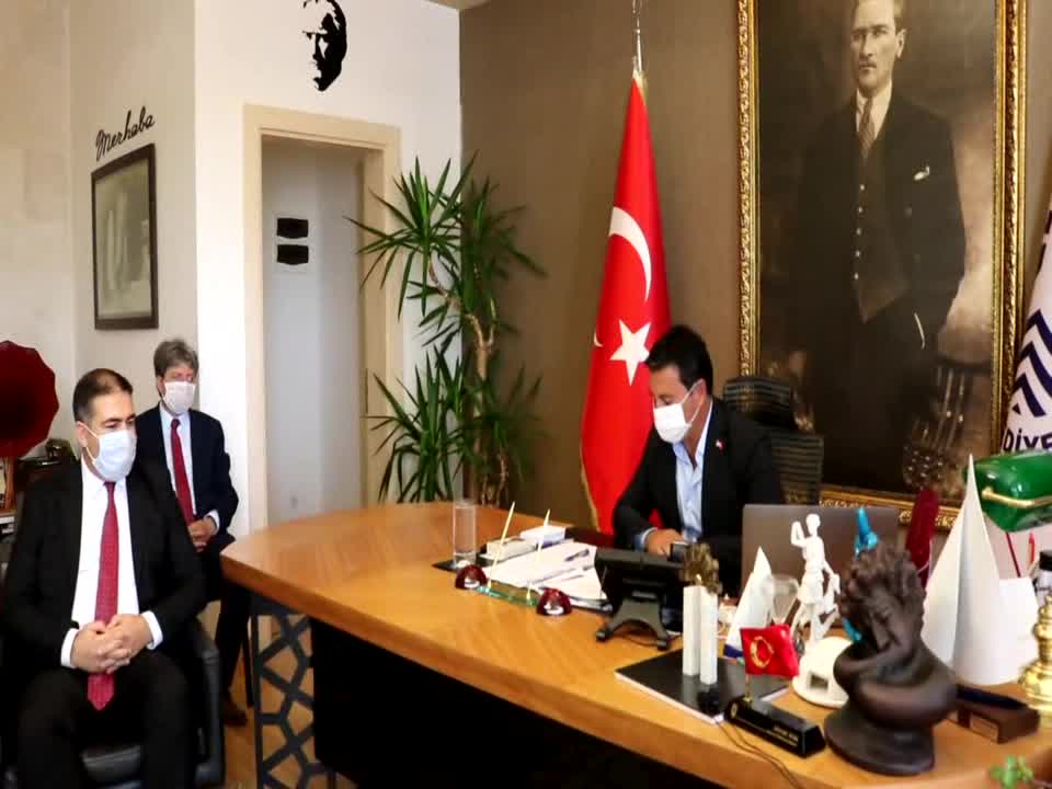 BODRUM BELEDİYE BAŞKANI ARAS’TAN BODRUM’DAKİ ÖĞRENCİLERE TABLET DESTEĞİ