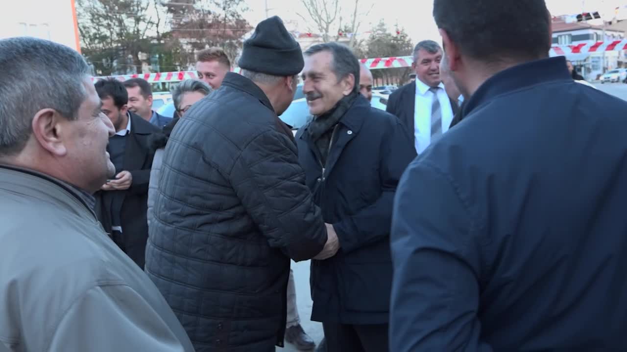 TEPEBAŞI BELEDİYESİ’NİN İFTAR ETKİNLİKLERİ MUTTALİP MAHALLESİ’NDE DEVAM ETTİ