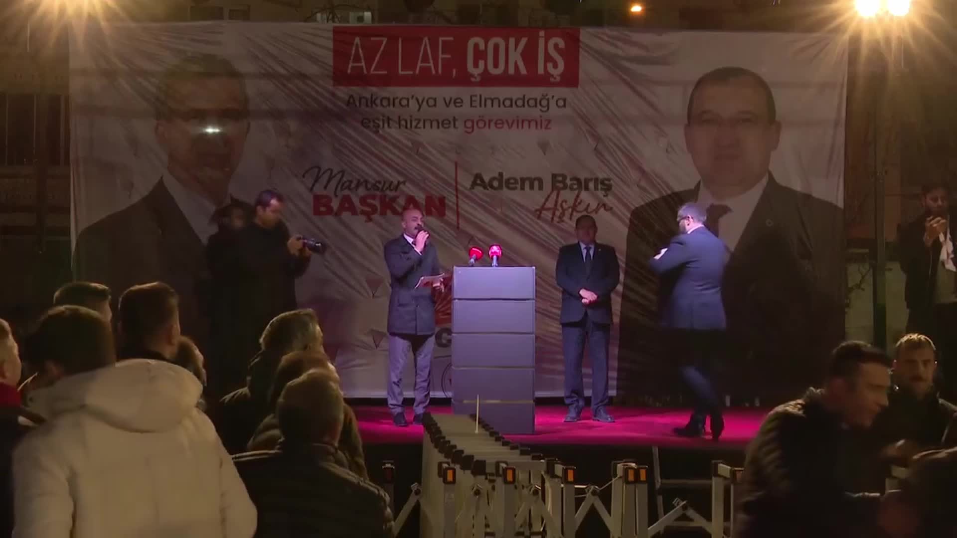 MANSUR YAVAŞ'TAN BAKAN FİDAN'A: "PKK'LILAR BELÇİKA'DA TÜRKLERE SALDIRIYOR. HEPSİNİ LANETLİYORUZ. DIŞİŞLERİ BAKANI NEREDE? BURADAKİ ADAYLARINA OY İSTEMEKTE. BENCE DERHAL BELÇİKA'YA GİDİN"