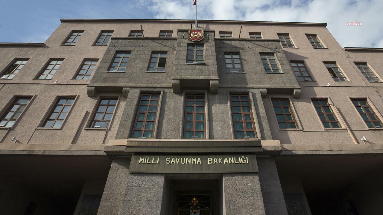 MSB: IRAK’IN KUZEYİNDE 2 PKK’LI TERÖRİST ETKİSİZ HALE GETİRİLDİ