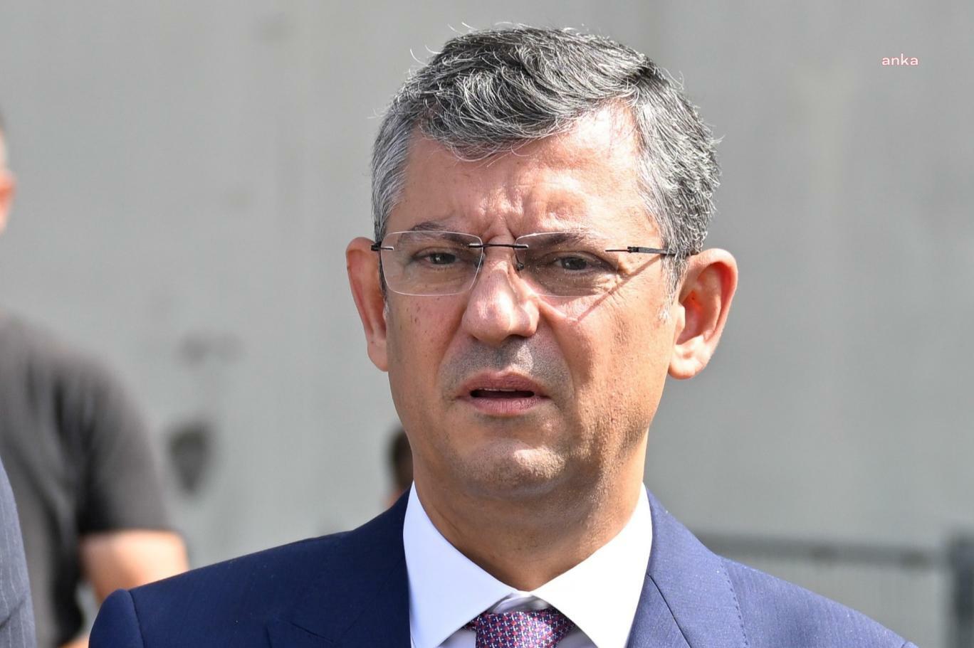 ÖZGÜR ÖZEL: TRABZON’UN HAYRAT İLÇESİNDEKİ GÖÇÜKTE TOPRAK ALTINDA KALARAK YAŞAMINI YİTİREN 3 İŞÇİMİZE ALLAH'TAN RAHMET, AİLELERİNE BAŞSAĞLIĞI DİLİYORUM