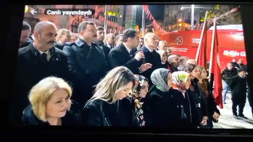 AKP EDREMİT BELEDİYE BAŞKAN ADAYI VURMAZ: “BİZE RUMELİLİ LAZIM DEĞİL. BİZE EDREMİT’İN İNSANI LAZIM”