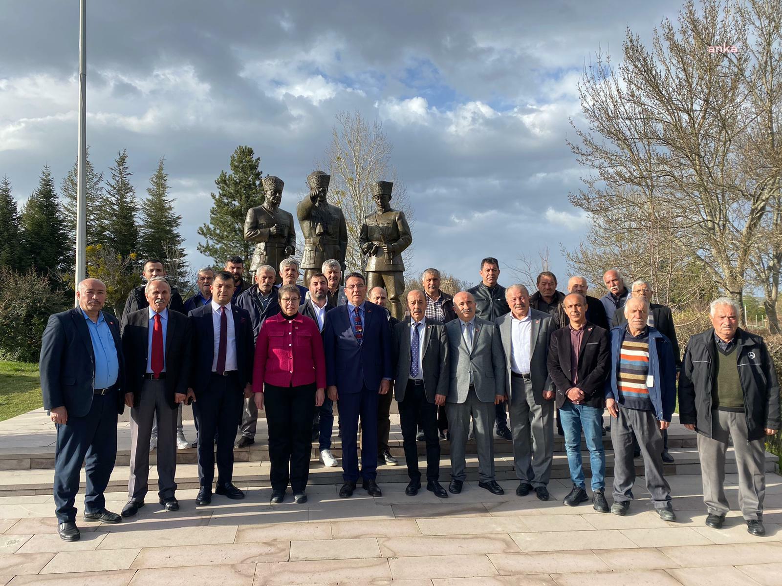YANKI BAĞCIOĞLU, KÜTAHYA'DA ŞEHİT YAKINLARI VE GAZİ DERNEKLERİNİ ZİYARET ETTİ: “BU KAHRAMAN EVLATLARIMIZA İKTİDAR TARAFINDAN VERİLEN ANCAK ŞİMDİ UNUTULAN SÖZLER MUTLAKA TUTULMALIDIR”