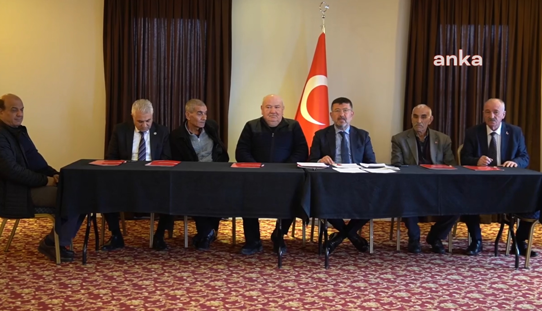 KUŞADASI BELEDİYESİ’NDEN KANDİL SİMİDİ İKRAMI