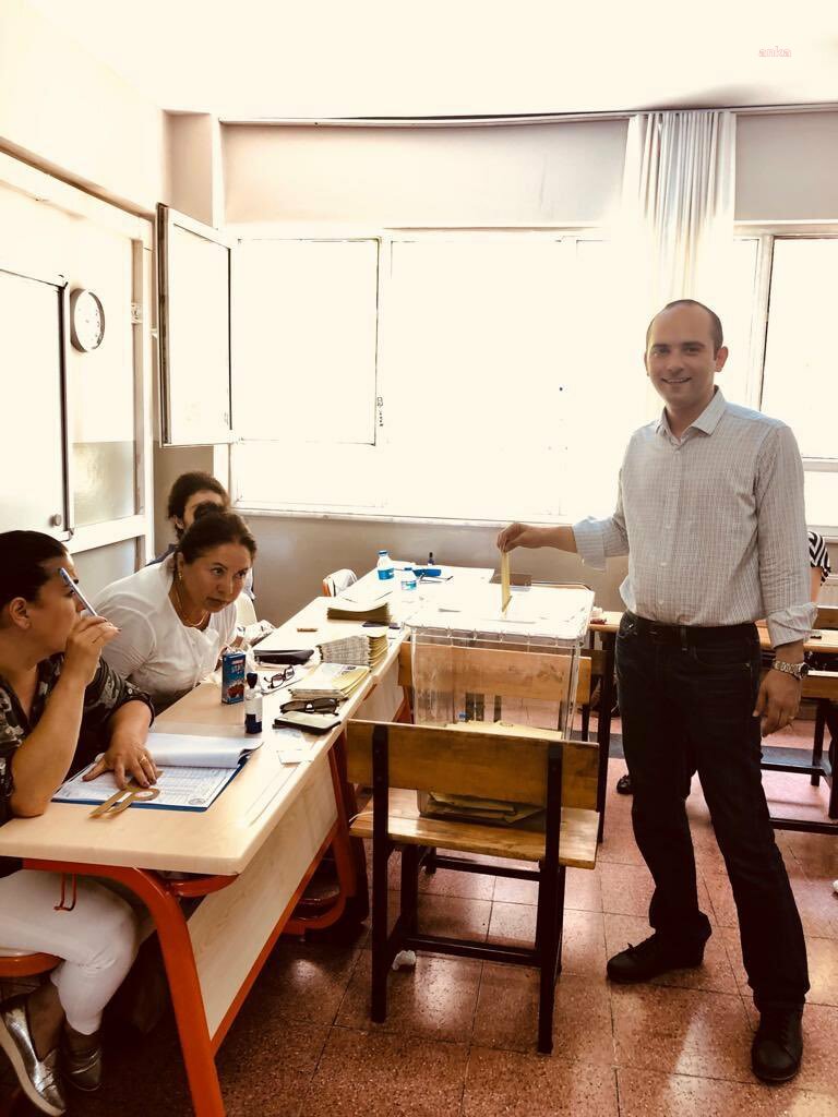 TAYFUN KAHRAMAN: BENİM YERİME DE OY KULLANIN. YERİME KULLANILAN HER OYUN HAKKINI ÖDEYECEĞİM