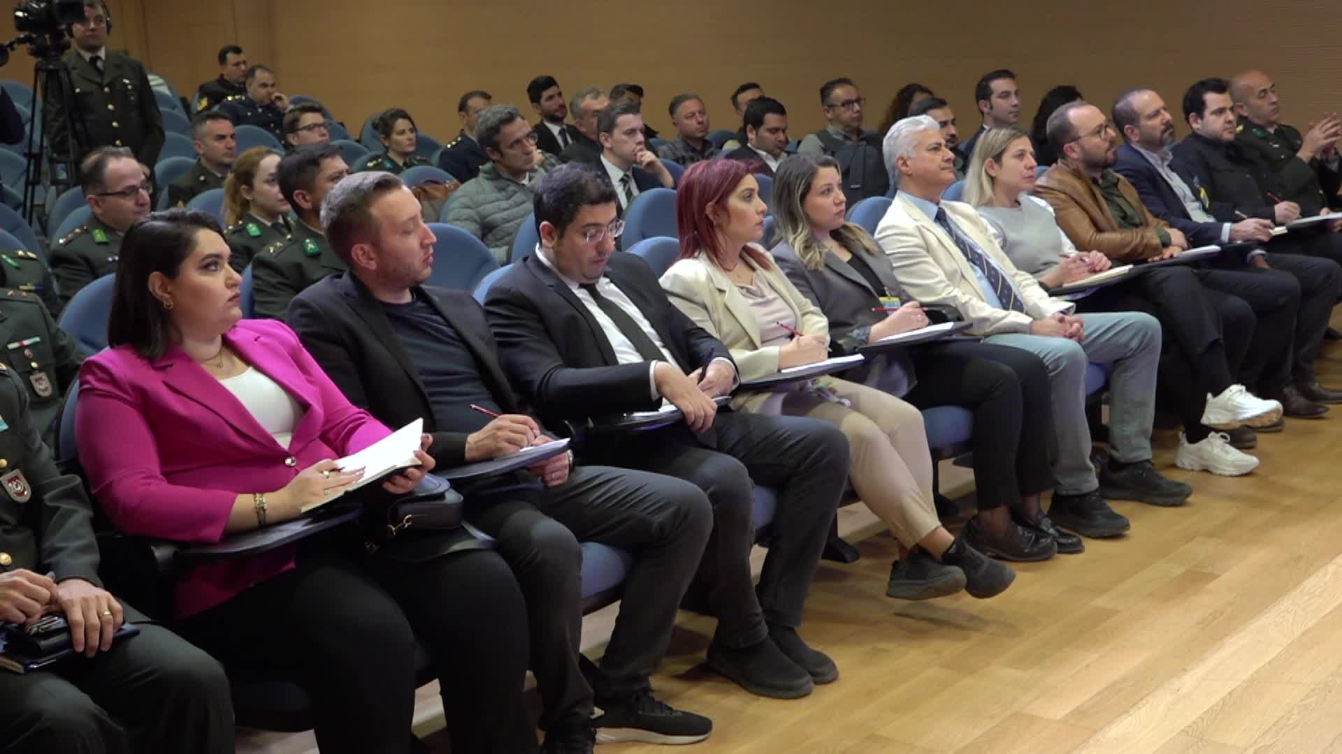 ABD’Lİ HEYET YARIN MİLLİ SAVUNMA BAKANLIĞINI ZİYARET EDECEK.... MSB KAYNAKLARI: “ZİYARET, MİLLİ GÜVENLİK HASSASİYETLERİMİZIN EN ÜST SEVİYEDE DİLE GETİRİLMESİ İÇİN FIRSAT OLUŞTURACAKTIR”