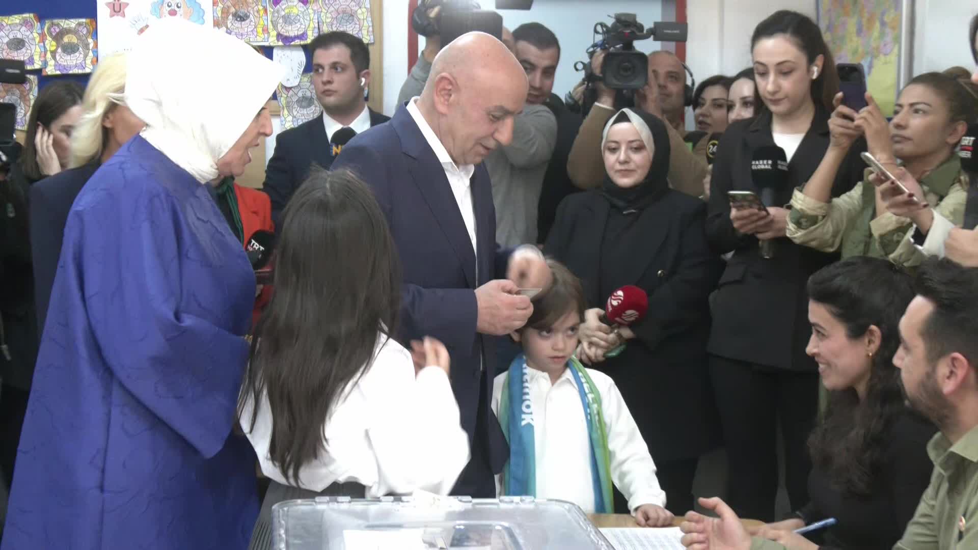 TURGUT ALTINOK OYUNU KULLANDI: "VATANDAŞIMIZIN İRADESİNE SAHİP ÇIKACAĞIZ VE SAYGI DUYACAĞIZ"