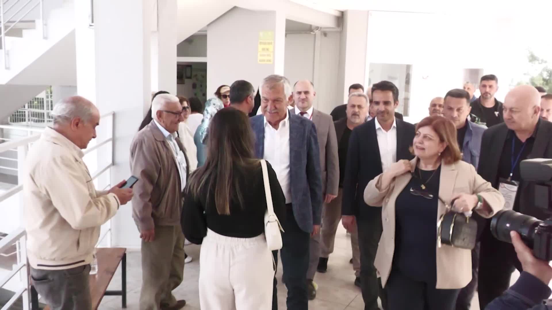 ZEYDAN KARALAR: “DEMOKRASİMİZE, ÜLKEMİZE, HALKIMIZA HAYIRLI UĞURLU OLSUN”