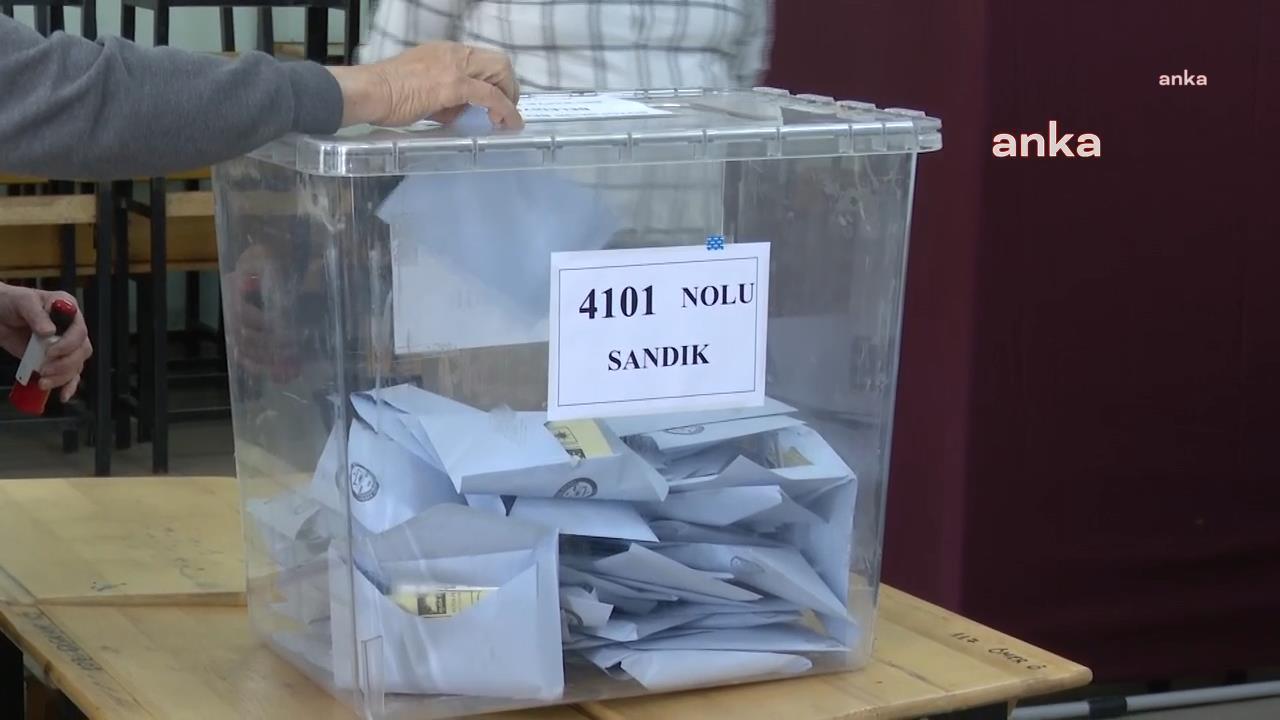 TÜRKİYE GENELİNDE OY VERME İŞLEMLERİ TAMAMLANDI