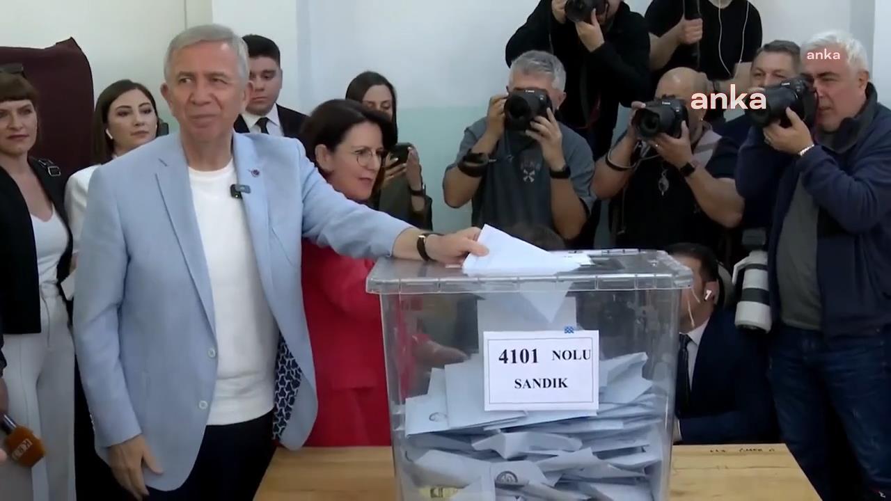 MANSUR YAVAŞ, OY KULLANDIĞI SANDIKTA 1. ÇIKTI