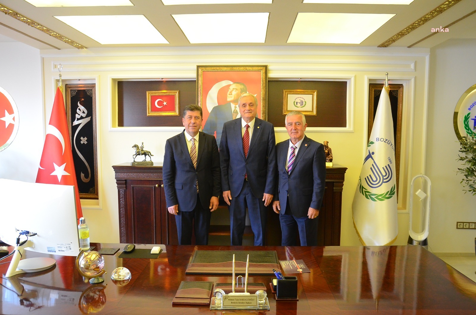 CHP BİLECİK MİLLETVEKİLİ TÜZÜN’DEN MEHMET TALAT BAKKALCIOĞLU’NA TEBRİK ZİYARETİ