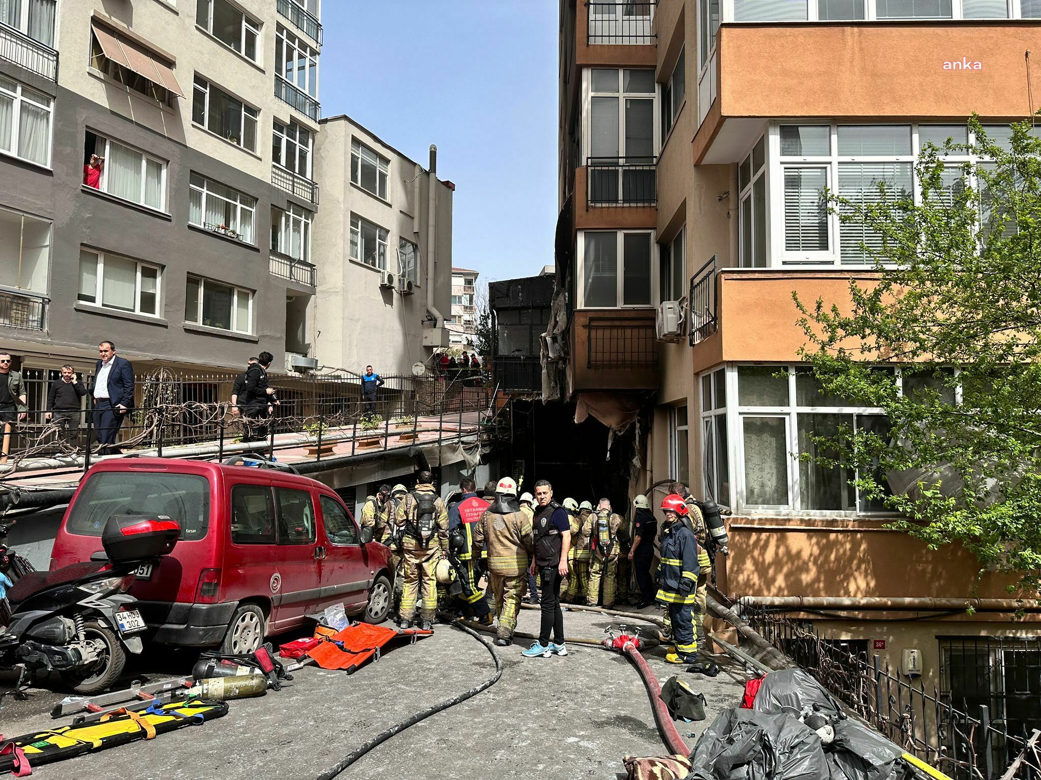 İSTANBUL VALİLİĞİ GAYRETTEPE YANGINIYLA İLGİLİ 6 KİŞİNİN GÖZALTINA ALINDIĞINI AÇIKLADI
