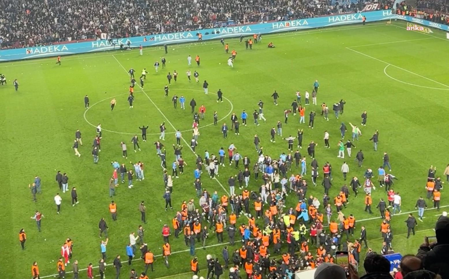 PFDK, TRABZONSPOR’A 6 MAÇ SEYİRCİSİZ OYNAMA, FENERBAHÇELİ 2 FUTBOLCUYA DA 1 MAÇTAN MEN CEZASI VERDİ