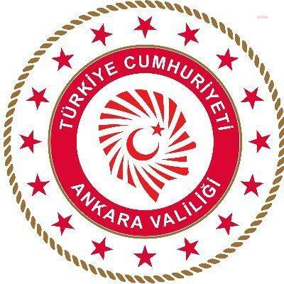 ANKARA VALİLİĞİ'NDEN HURDACILAR SANAYİ SİTESİ'NDEKİ YANGINA İLİŞKİN AÇIKLAMA: "SÖNDÜRME ÇALIŞMALARI HAVADAN VE KARADAN TÜM HIZIYLA DEVAM ETMEKTEDİR"