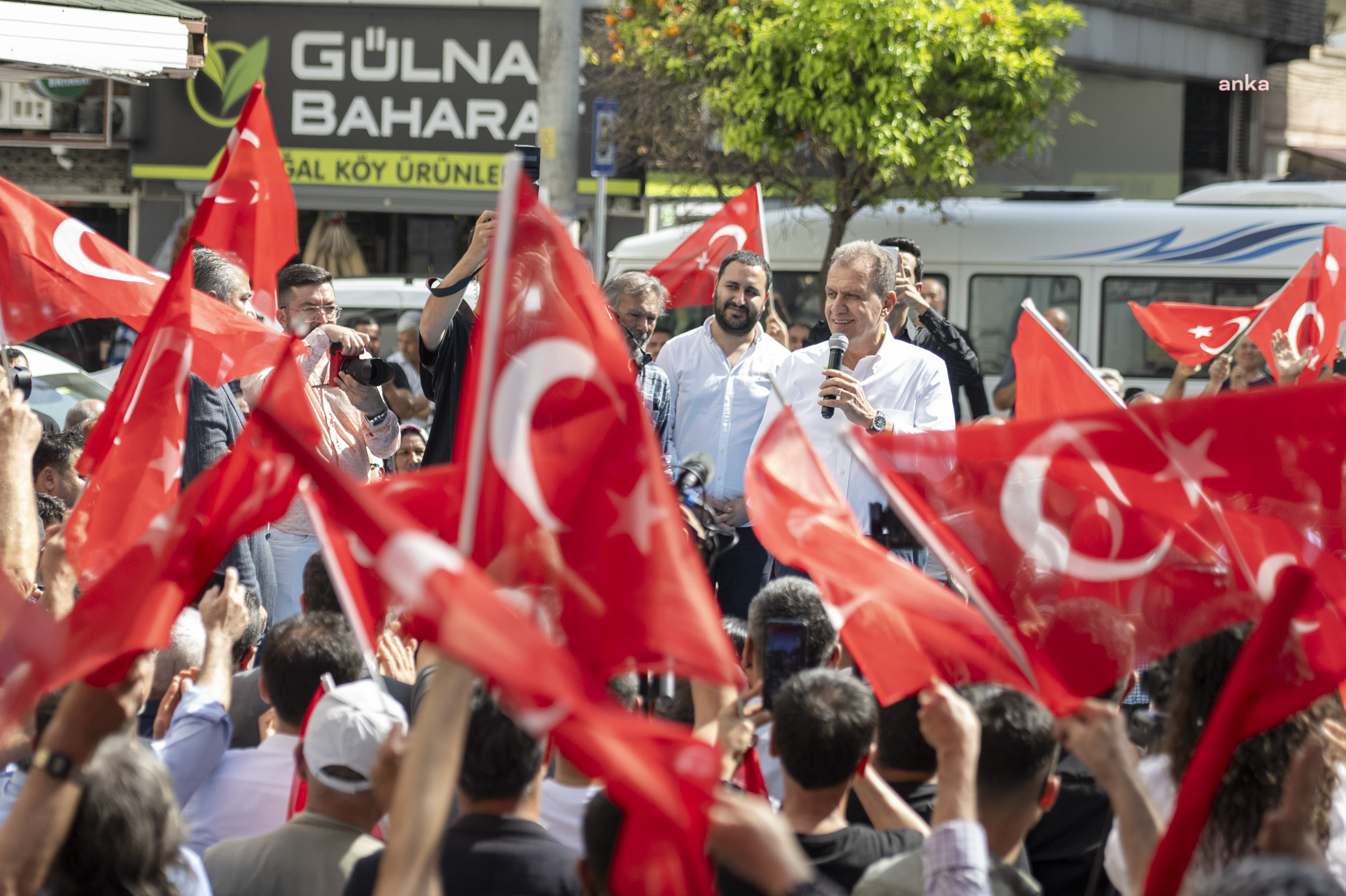 SEÇER, CHP ERDEMLİ VE SİLİFKE İLÇE ÖRGÜTLERİ’Nİ ZİYARET ETTİ