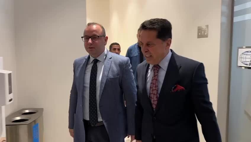 ESENYURT KAYMAKAMI ÇOBANOĞLU’NDAN BELEDİYE BAŞKANI ÖZER’E, 'HAYIRLI OLSUN' ZİYARETİ