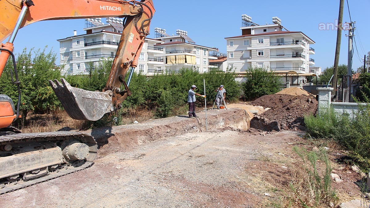 ANTALYA'DA YENİ YAPILAŞAN BÖLGELERE HIZLI ALTYAPI