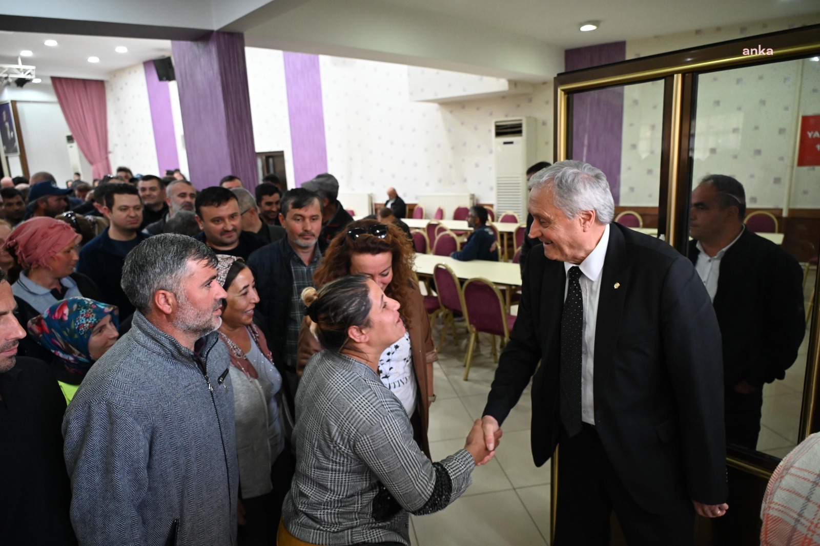 BOZÜYÜK BELEDİYE BAŞKANI BAKKALCIOĞLU, PERSONELİ İLE BAYRAMLAŞTI