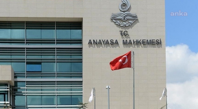 AYM’DEN CHP’NİN ‘ÇOKLU BARO’ BAŞVURUSUNA RED KARARI