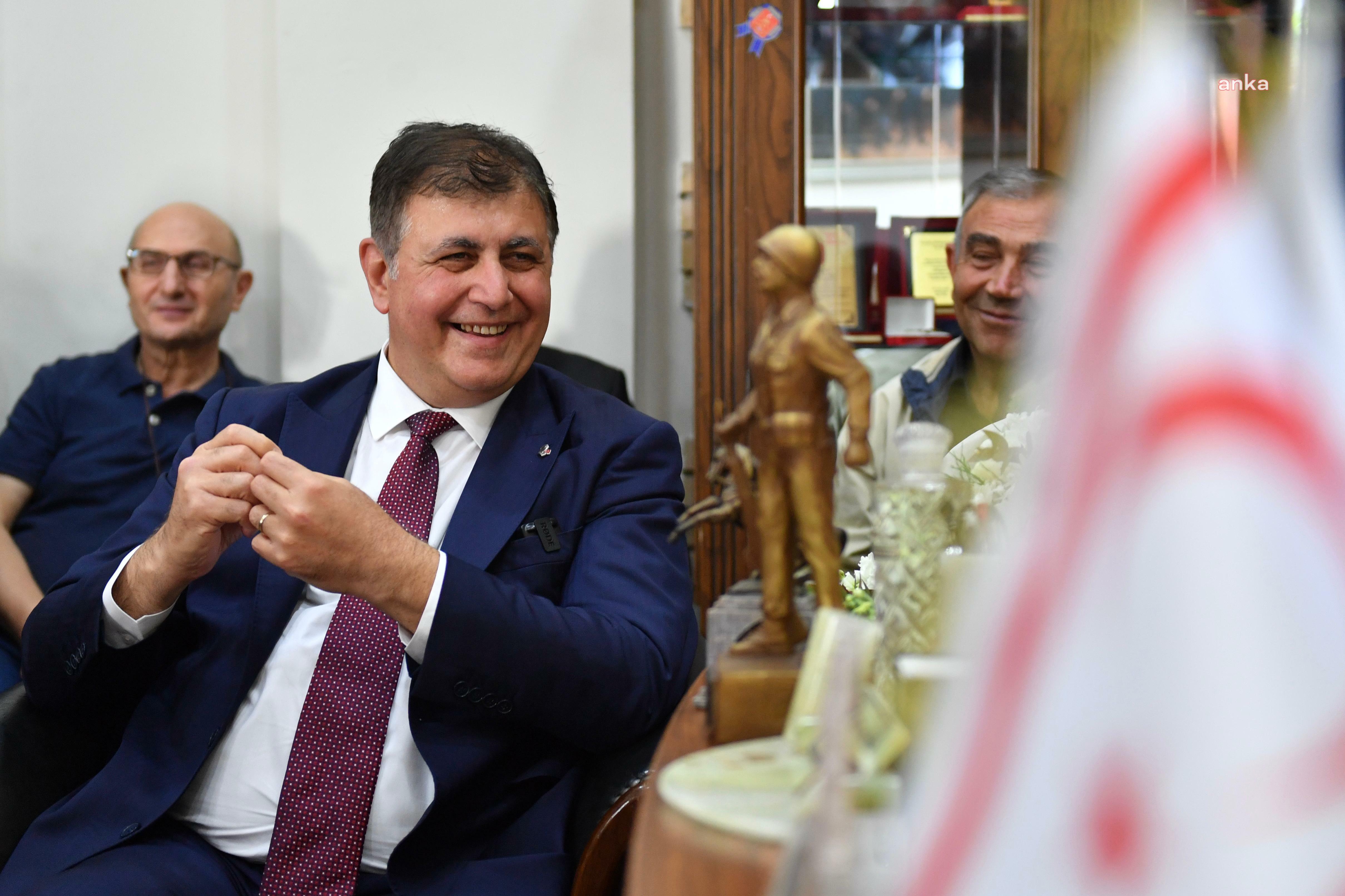 İZMİR BÜYÜKŞEHİR BELEDİYE BAŞKANI TUGAY, GAZİLERİ ZİYARET ETTİ