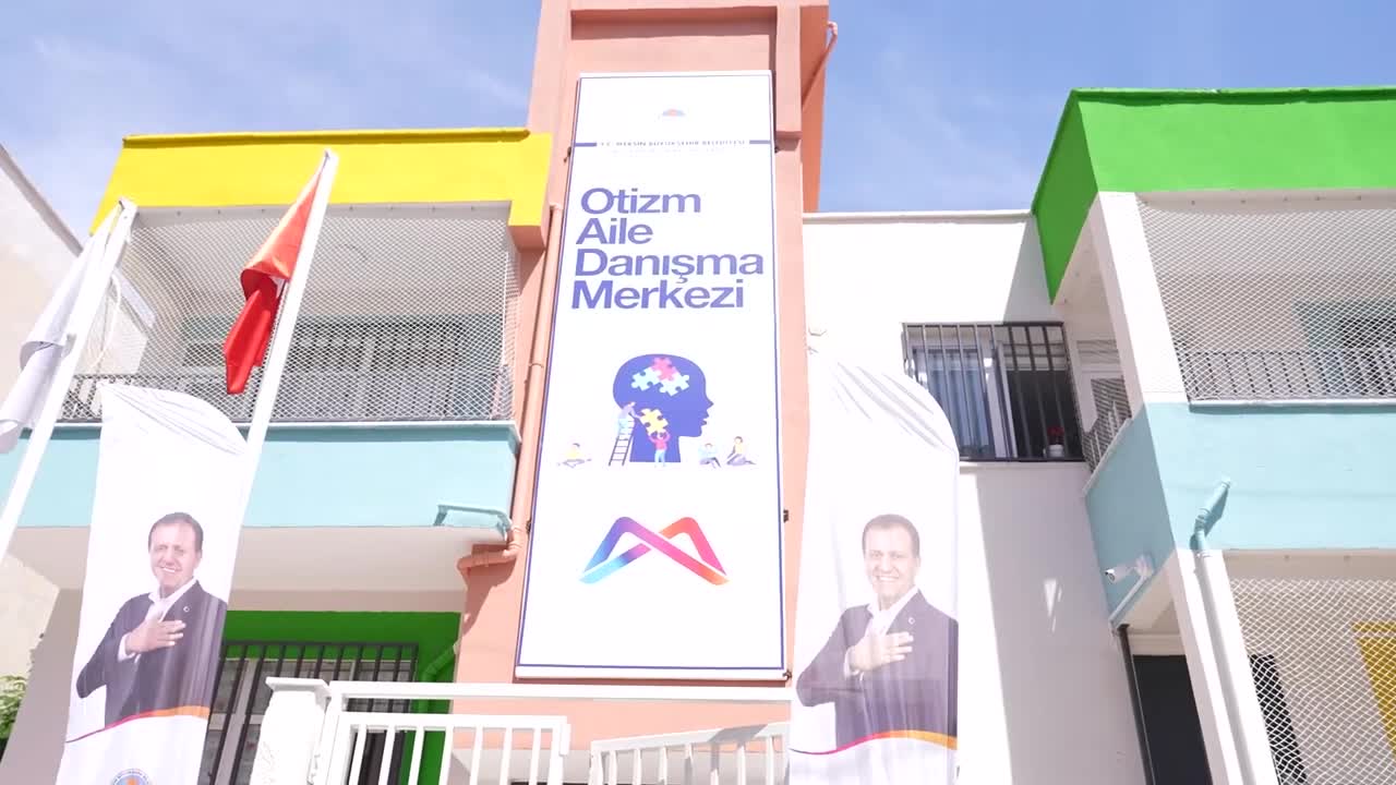 MERSİN BÜYÜKŞEHİR BELEDİYESİ’NDEN ‘OTİZM FARKINDALIK GÜNÜ’ ETKİNLİĞİ