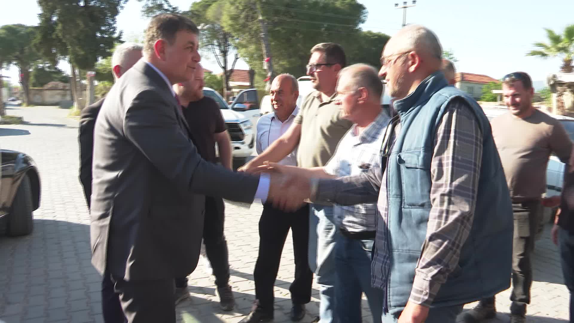 İZMİR BÜYÜKŞEHİR BELEDİYE BAŞKANI CEMİL TUGAY: SORUNLARI VE ÇÖZÜMLERİ BİLİYORUM