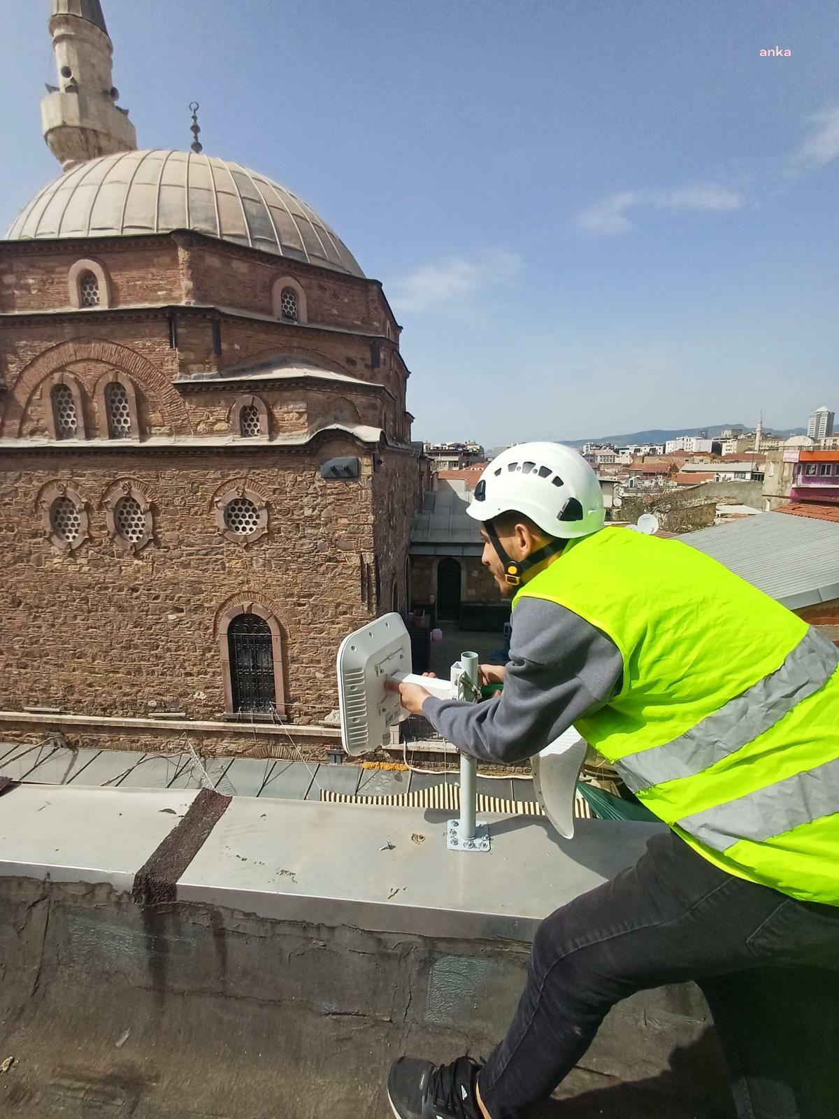 TARİHİ KEMERALTI ÇARŞISI'NDA ÜCRETSİZ İNTERNET AĞI GENİŞLİYOR