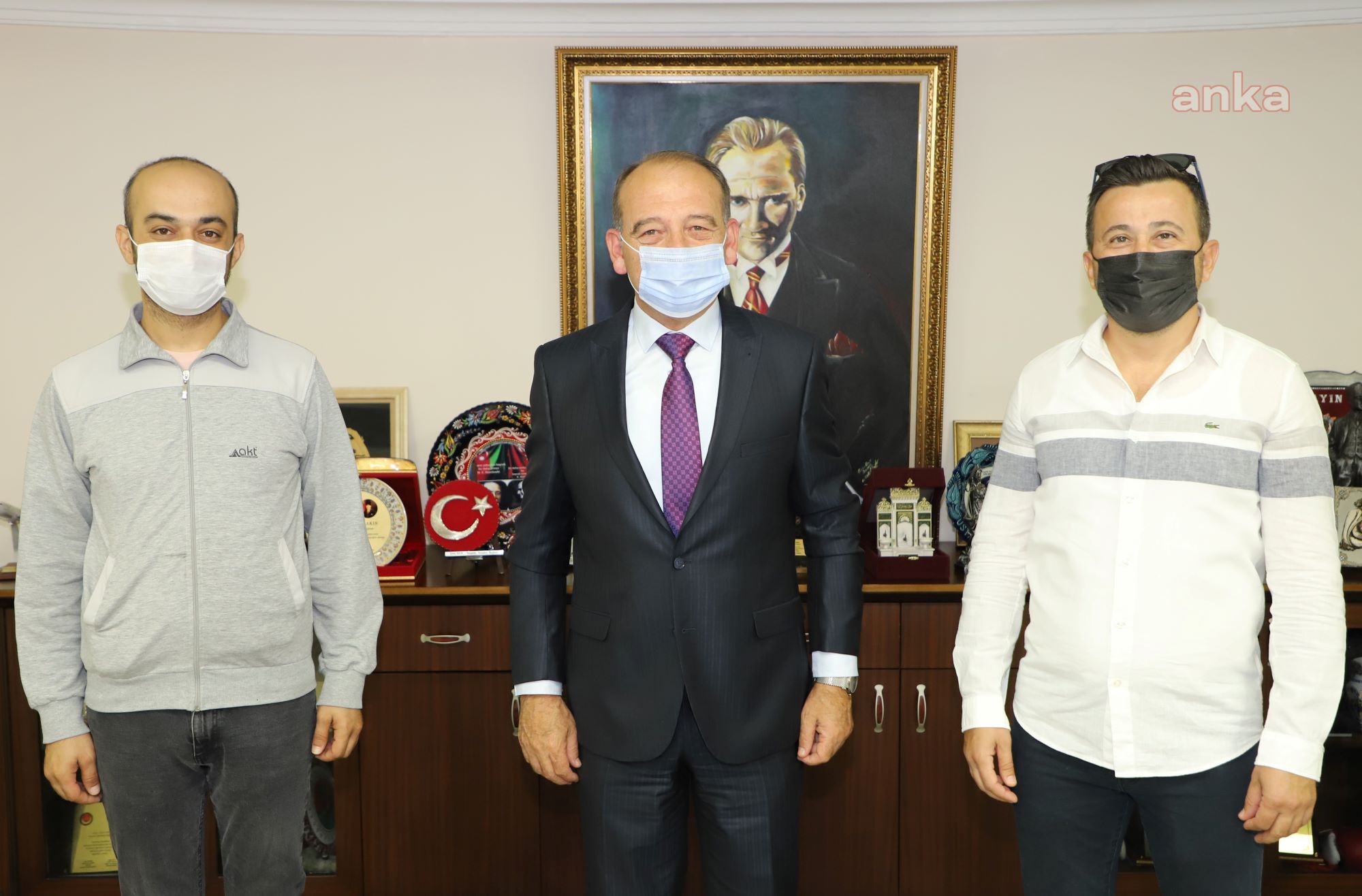 TURGUTLU BELEDİYESİ'NİN EĞİTİM KAMPANYASINA 2 İNTERNET CAFE'DEN DESTEK