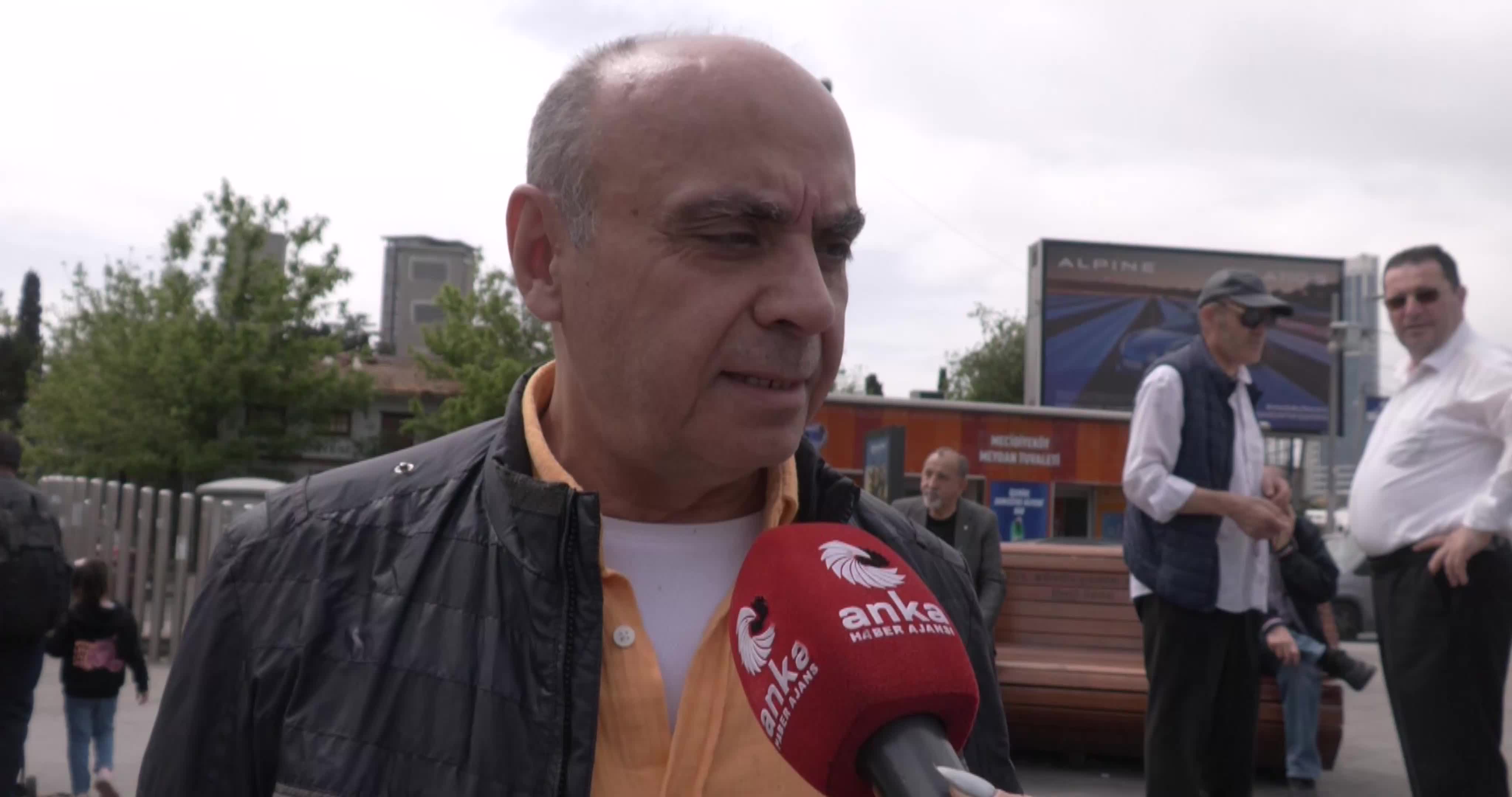 EMEKLİLERDEN VEDAT IŞIKHAN'A: BİZ BUNUN CEVABINI  SANDIKTA VERDİK. OLMAZSA BİR DAHAKİ SANDIKTA TAMAMEN VERİRİZ